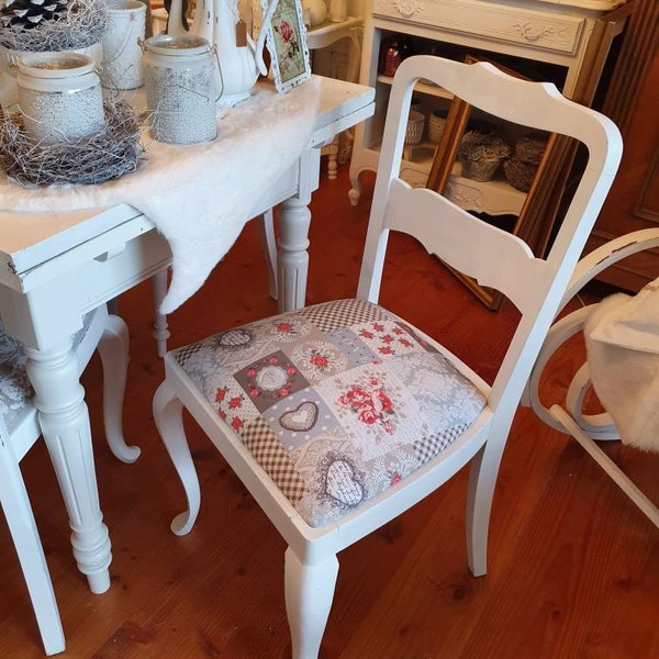 Chippendale Stuhl in shabby chic * gepolstert *