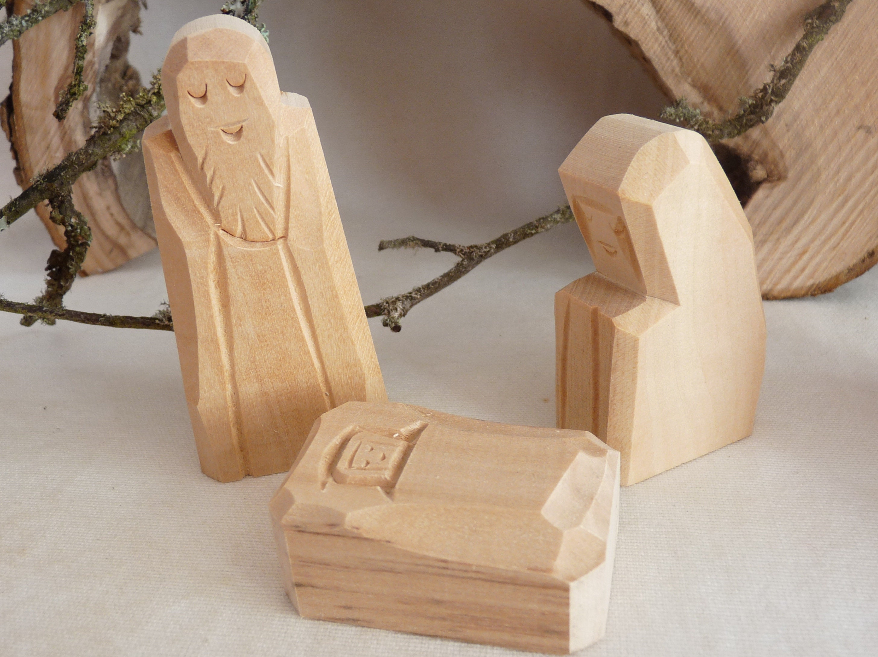 Crib figures carved 11piece lime wood Etsy