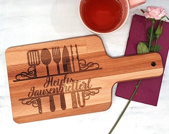 Breakfast board with handle with kitchen assistant and desired text laser engraved 15 cm x 30 cm