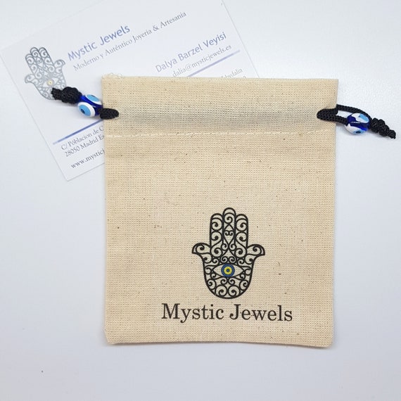 Design Minimal per la Protezione e Argento MYSTIC JEWELS By Dalia in Argento Sterling 925 Collana con Ciondolo Portafortuna a Forma di Mano di Fatima Design Minimal per la Protezione e Argento MYSTIC JEWELS By Dalia in Argento Sterling 925 Collana con Ciondolo Portafortuna a Forma di Mano di Fatima