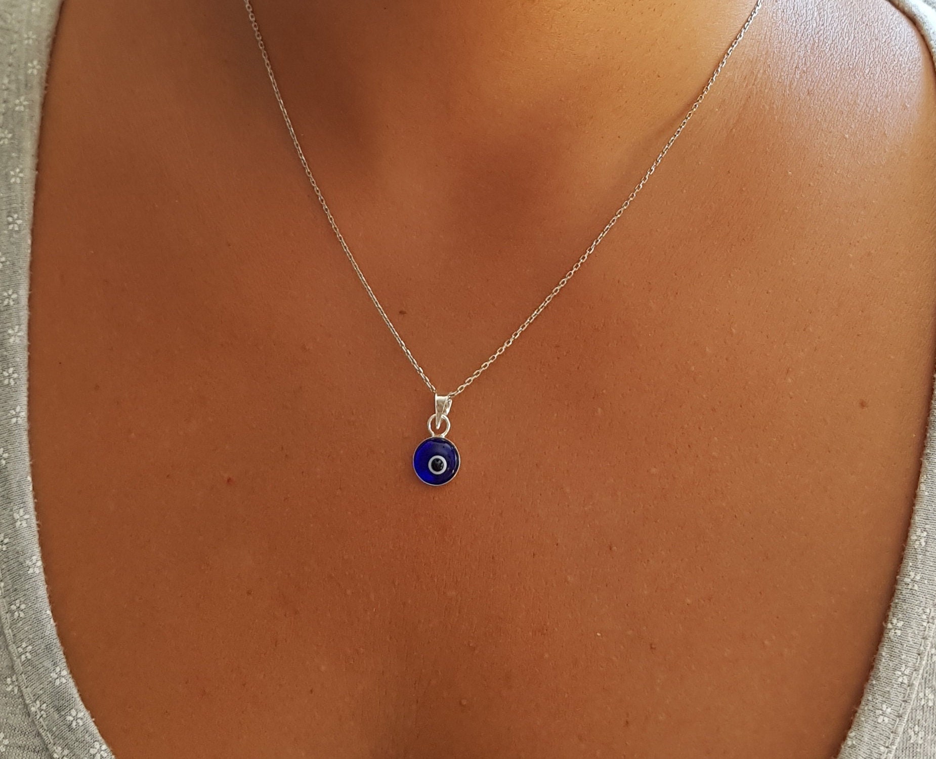 Mystic Jewels Nazar Boncuk Schlüsselanhänger – Handgefertigtes Türkisches Blaues-Auge-Amulett (9 X 4,5 Cm)
