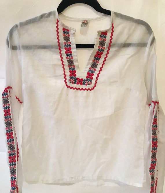 Vintage Hungarian blouse - image 4