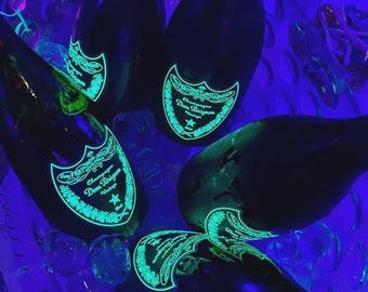 Lege Dom Pérignon Luminous Fles – Vintage Champagnefles – Mancave Decor – Luxe Bar Accessoire – Collectors Item – Decoratief Glazen Fles