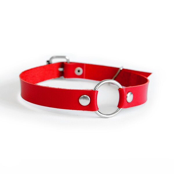 Red Leather choker O ring, collar, bondage, Discipline, submissive collar, Handmade unique choker with snap buttons, bdsm, choker o-ring,