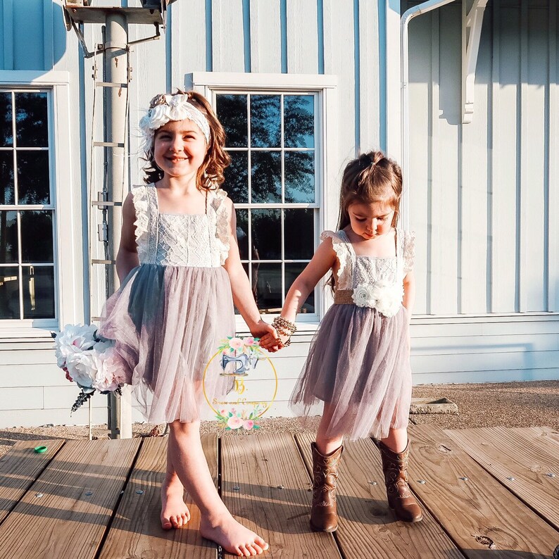 Girls Dress Flower Girl Dress Tulle Rustic Flower Girl Dress Grey Flower Girl Dress Flower Girl Dress Boho Flower Girl Dress Lace
