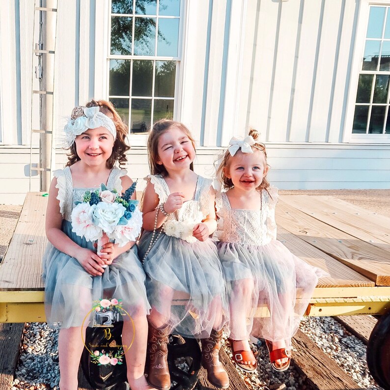 Girls Dress Flower Girl Dress Tulle Rustic Flower Girl Dress Grey Flower Girl Dress Flower Girl Dress Boho Flower Girl Dress Lace