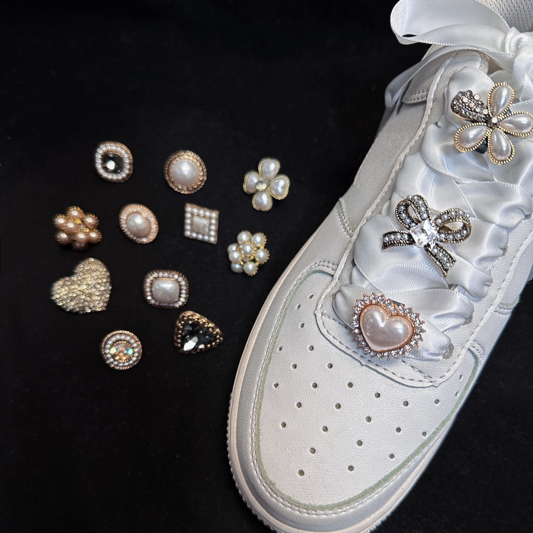 Shoelace Tag, Pearl Flower Shoelaces Charm, Laces Charms - Etsy