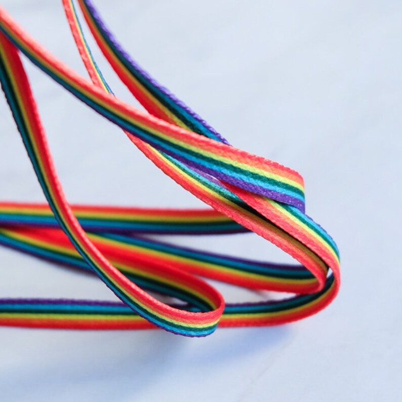 flat shoes with strings
