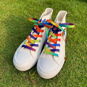 Rainbow Color Shoelaces - One Pair