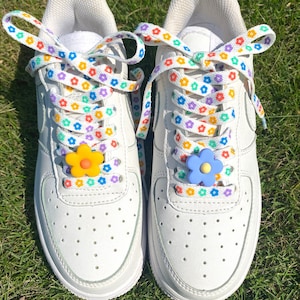 Flower Shoe Laces With Flower Charms - Etsy