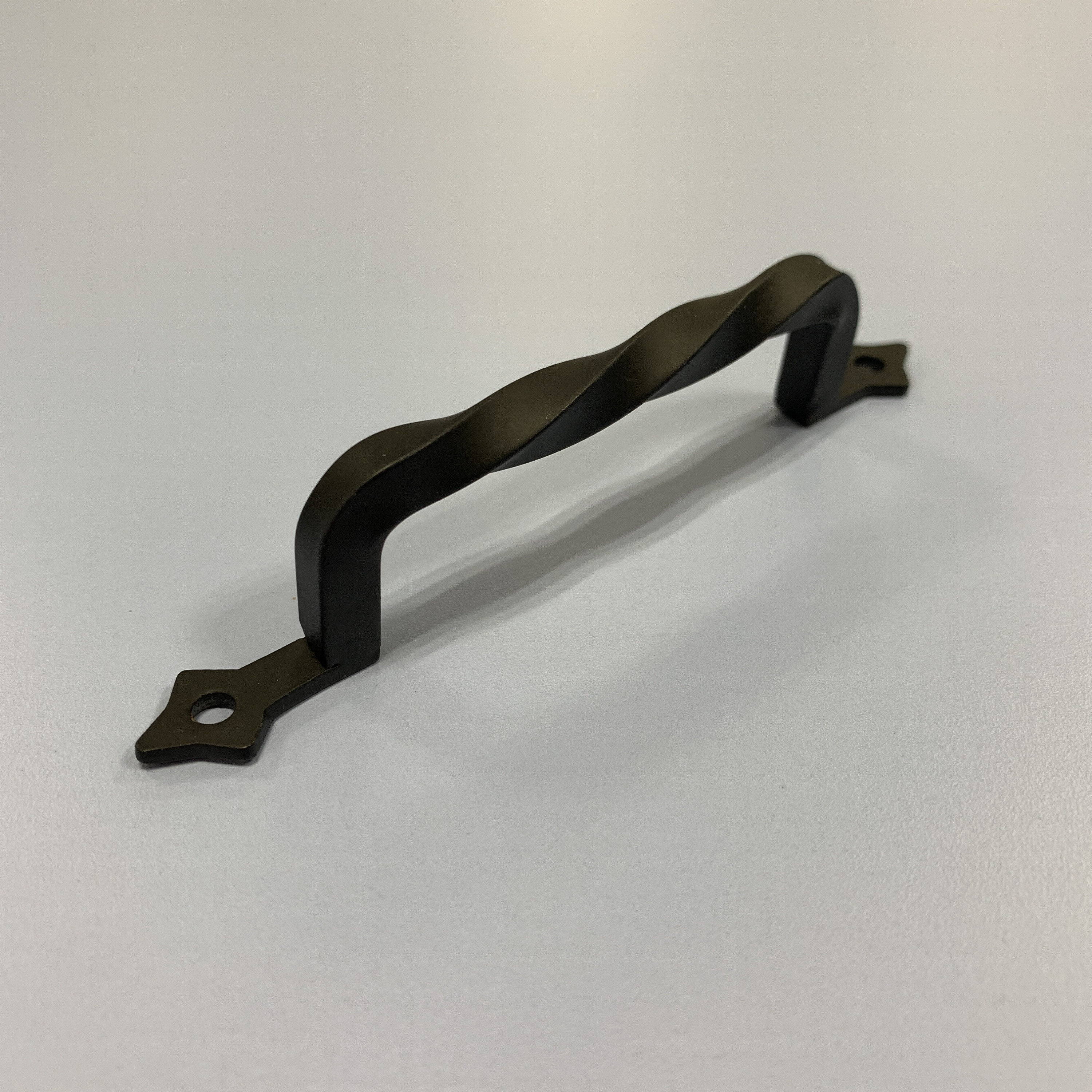 Muebles maneja gabinete de estilo rústico tira del color negro | Etsy