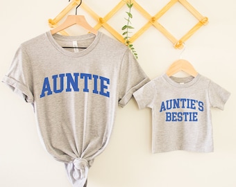 Auntie & Auntie&#39;s Bestie College Matching Grey/Blue T-shirts