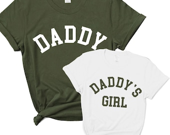 Daddy & Daddy&#39;s Girl College Matching T-Shirts