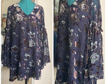 VELVET//Oversized Holiday Dress//Christmas Dress//Thanksgiving Sweater Dress//Navy Blue//Cool Colors//Flared Arms//Boho//Hippie//Mesh//