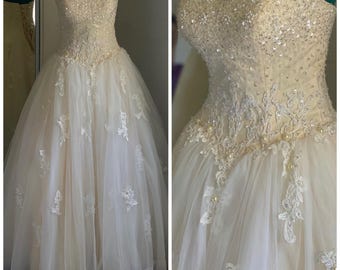 MARY’S//Wedding Dress//Evening//Formal//Prom//Quinceanera//Ivory//Satin//Pearls//Lace//Tulle//Royal//Princess// Sleeveless//Cinderella//