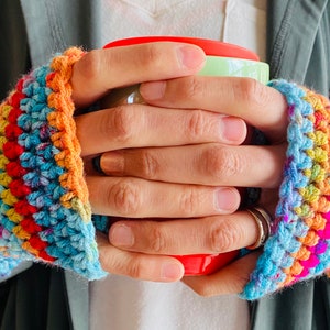 Wrist Warmers || Fingerless Gloves || Texting Gloves