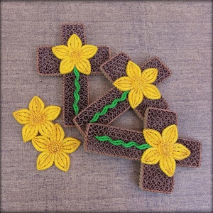 Adorno de cruz de filigrana - Adorno religioso - Cruz rústica para colgar en estilo rústico - Decoración con cruz pequeña