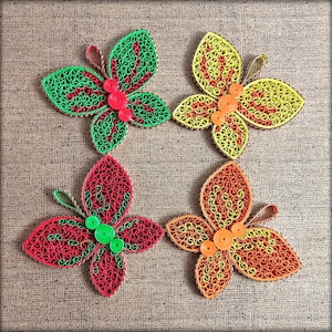 Set di 2 decorazioni a forma di farfalla con quilling - Decorazioni a forma di farfalle - Arte animale con quilling di carta - Decorazioni fatte a mano - Farfalle da appendere