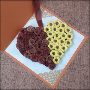 Quilling Heart - Carte avec ornement de cœur amovible - Décor de tournesol matelassé - Carte de tournesol