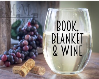 Book Blanket & Wine 20oz Wine Glass - Book Lover Gift - Reading Lovers Wine Glass - Book Nerd - Bookish Gift - Book Addict Gift - Smut Gift