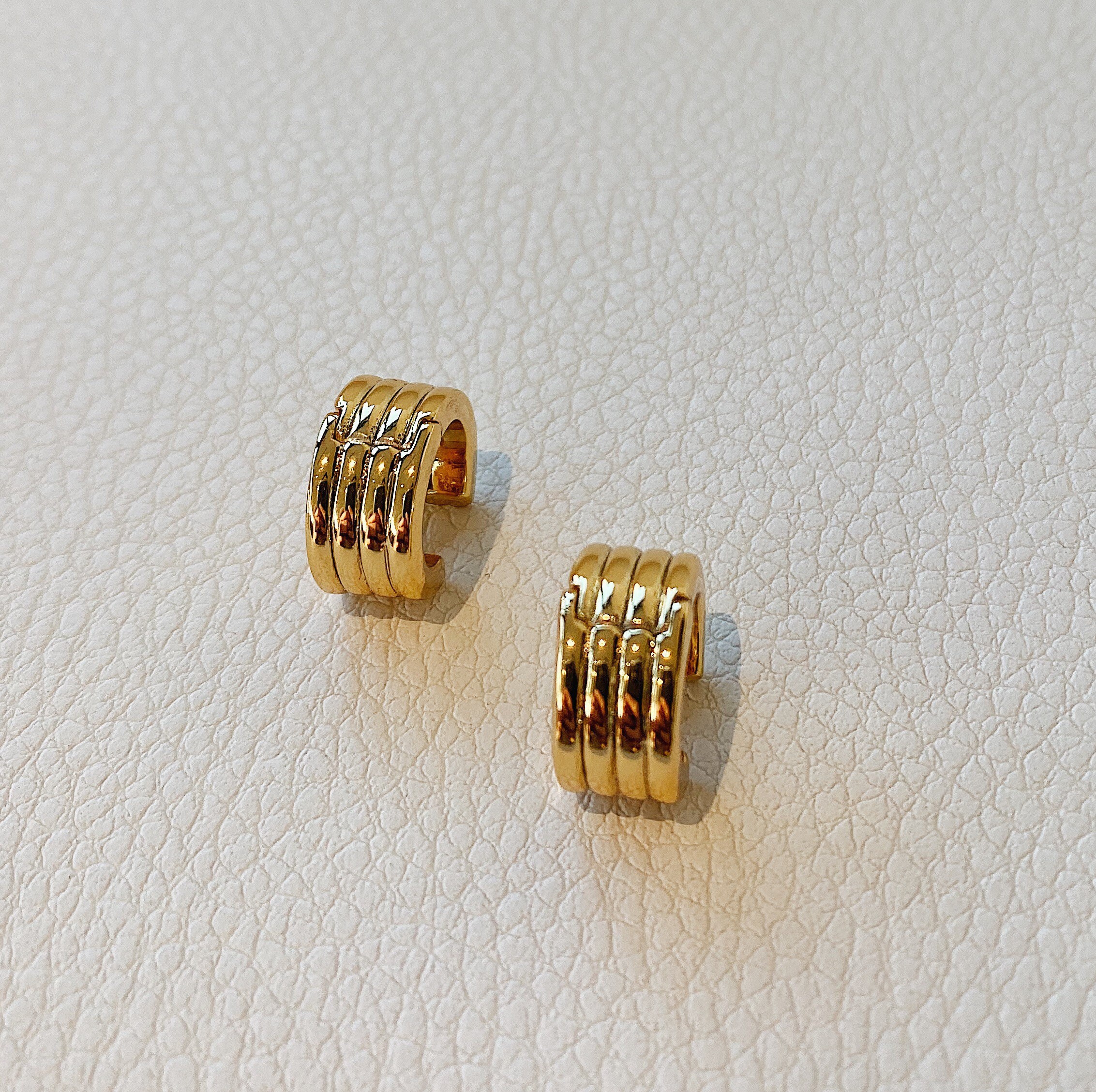 chunky gold huggie hoops