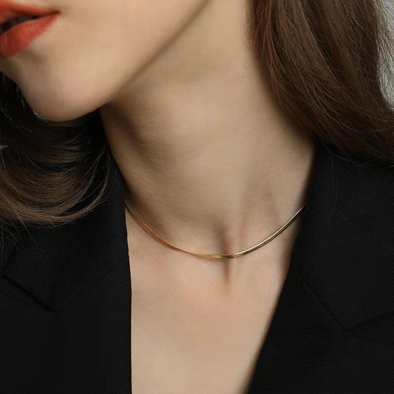 1165 - 5mm Solid Gold Herringbone Necklace – Elizabeth Sarah Collections