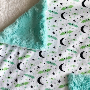Halloween Baby Blanket, Baby Bat Crib Sheet, Bat Swaddle, Gothic Crib Bedding, Moons and Stars Crib Sheet, Gothic Baby, October Baby Gift