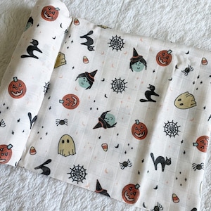 Halloween Friends Organic Muslin Swaddle, Crib Sheet, Throw, Fall Baby Blanket, Halloween Things, Halloween Newborn Blanket, Baby Shower