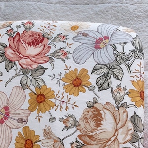 Organic Cotton Vintage Floral Crib Sheet, Boho Floral Crib Bedding, Magnolia Crib Sheet, Floral Baby Shower Gift Girl, Vintage Floral Lovey