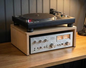 Sturdy plywood stand / riser for your turntable/vinyl record player.