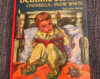 Bedtime Stories. Cinderella and Snow White published in 1946 by Wonder Books.