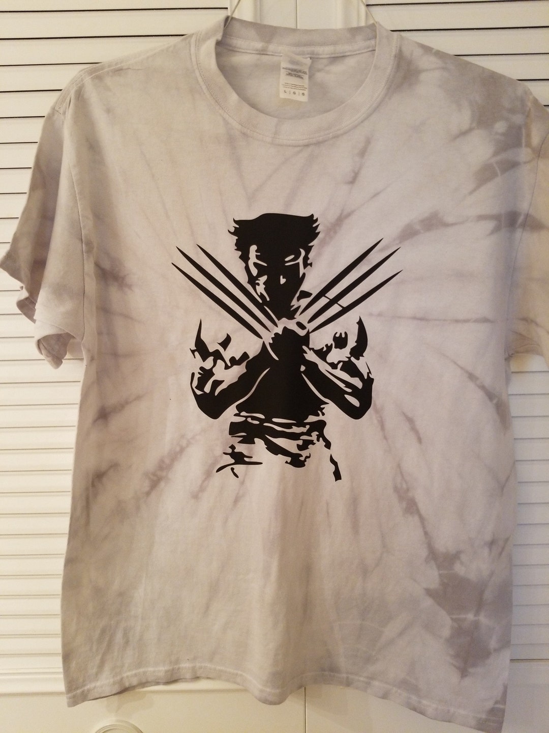 Wolverine Tie Dye T-shirt - Etsy
