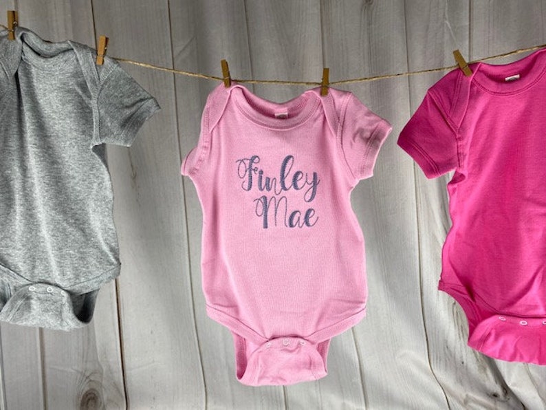 Personalized Baby Onesie l Baby Girl Clothes l Photo Shoot Outfit l Embroidered Name Onesie I Pink Onesie with Name