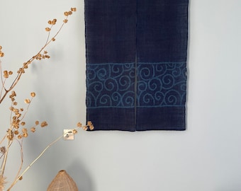 Handvävd indigofärgad linnegardin i Noren - Broderad japansk dörröppningsdekoration - 86 cm B x 113 cm H