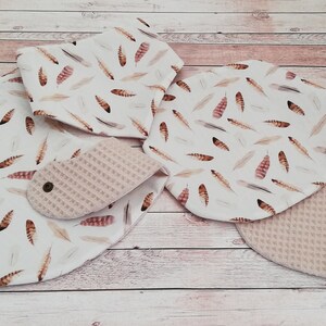3&#39;s baby set with name, bib, scarf and spitting cloth &quot;feathers white-brown&quot; waffle lpique, personalized, gift, birth