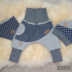 Size 62; 3 tlg. Baby set &quot;dots&quot; grey, sweat baggy pants, knot hat, neckerchief, pumphosis, sweathose, baby, guard pants,