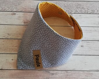 Baby reversible scarf "Waffle pique cotton mustard-light grey dots", personalized, scarf, baby scarf, triangular scarf, scarf with name
