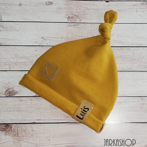 Bonnet de noeud en jersey de coton ou sweat « moutard-jaune » selon les souhaits avec le nom, la personnalisation, le bonnet d’été ou la casquette de transition