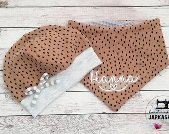 Baby Set Mütze & Halstuch "Punkten beige-grau" mit Namen, Bio Sweatstoff, Waffelpique, Mütze mit Bündchen, Mütze, Babymütze, Babyhalstuch