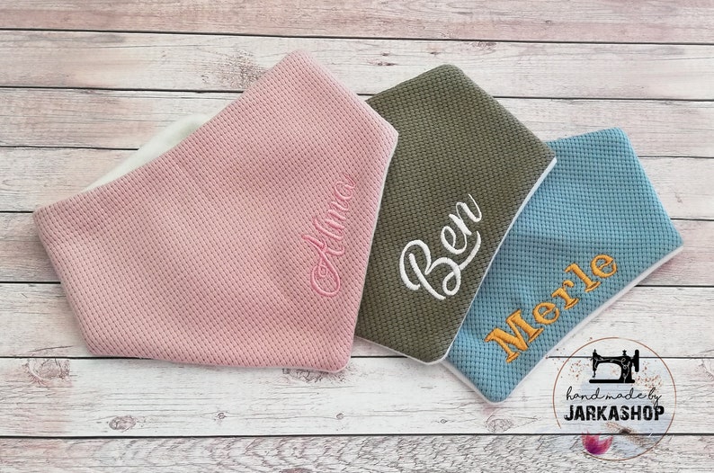 Baby winter/summer reversible scarf waffle knit jersey, fleece, embroidered with name, personalized, baby scarf, triangular scarf, scarf image 6