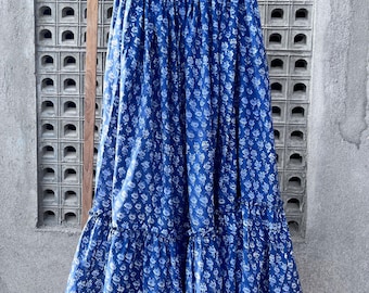 Falda larga de algodón estampada a mano: falda bohemia azul con estampado floral