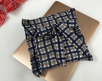 Custodia trapuntata fatta a mano per Kindle: stampa a quadri blu, e-reader ecologico