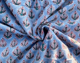 Tela de algodón azul estampada a mano con bloques: estampado floral Sanganeri.