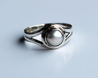 Silberring Tender Pearl