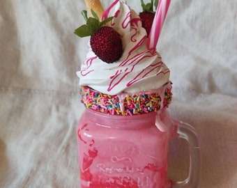 NEW!! Fake milkshake unique piece strawberry donut milkshake ice cream decoration summer decoration freakshake table decoration artificial milkshake rockabilly