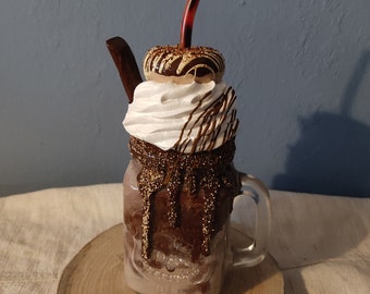 Fake milkshake, decoration, rockabilly milk bar chocolate donut table decoration kitchen decoration cupcakes