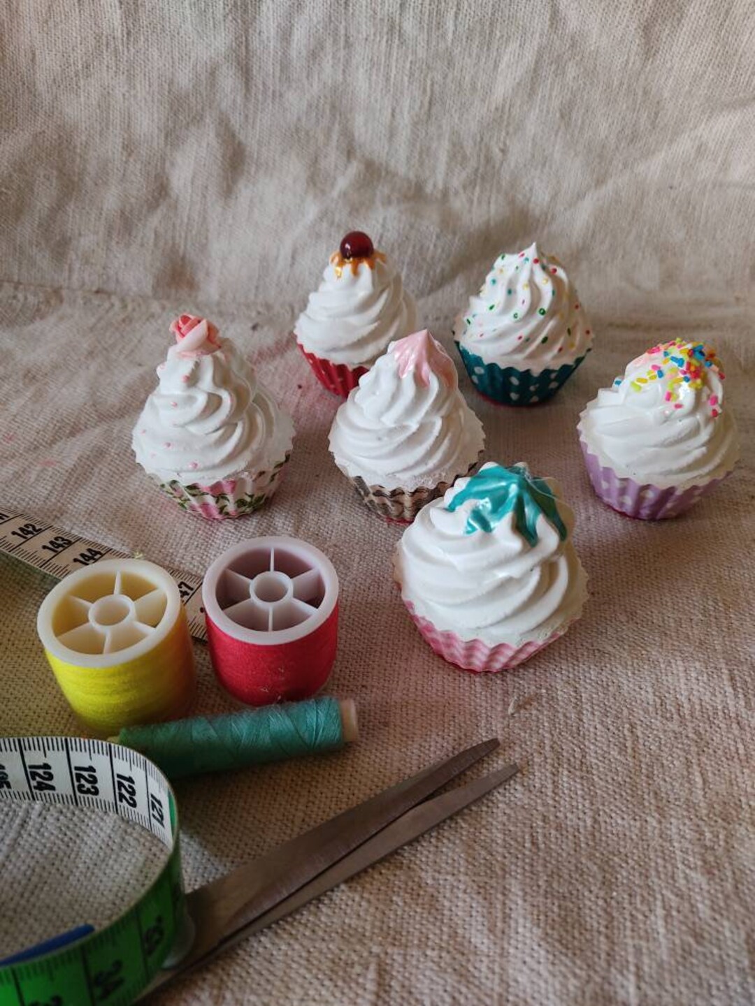 Sewing Weight Sewing Weights 8 Piece Set Cupcakes Sewing Cutting Aid