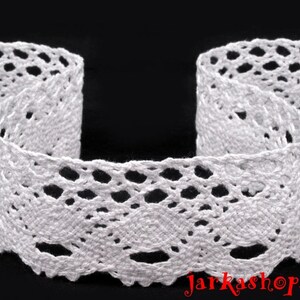 1 m cotton lace ribbon in white 35 mm