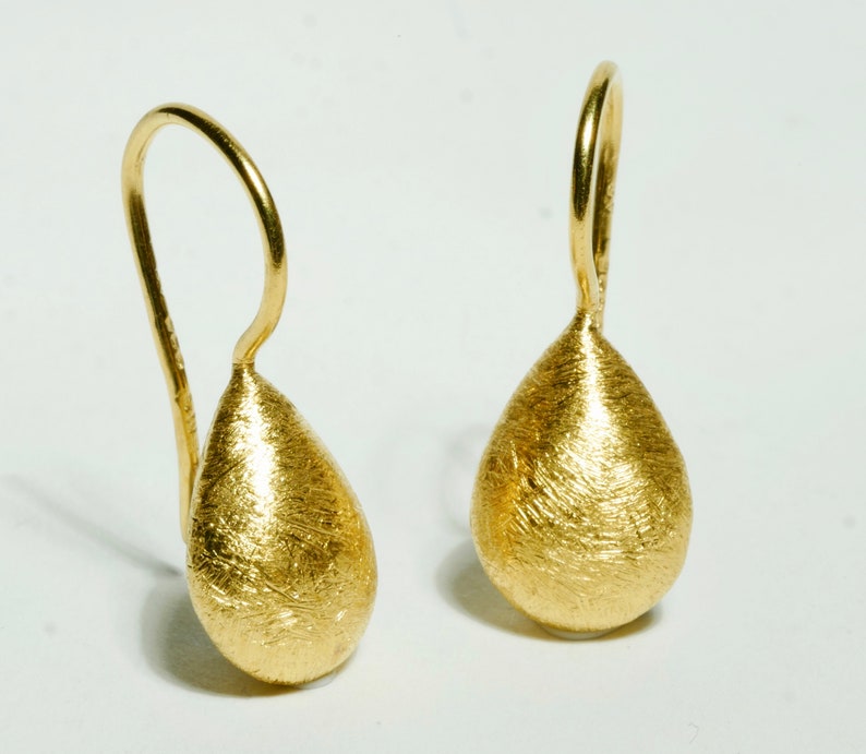 Earrings gold drops image 4