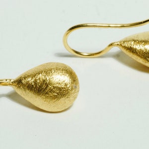 Earrings gold drops image 7